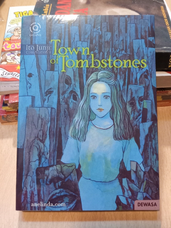 Akasha : Ito Junji Compilation 09 - Town of Tombstones (Komik Dewasa)