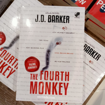 The Fourth Monkey - Novel Misteri oleh J.D. Barker 